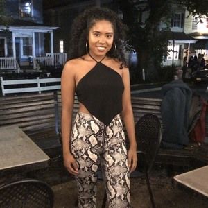 Meet your Posher, Tyra